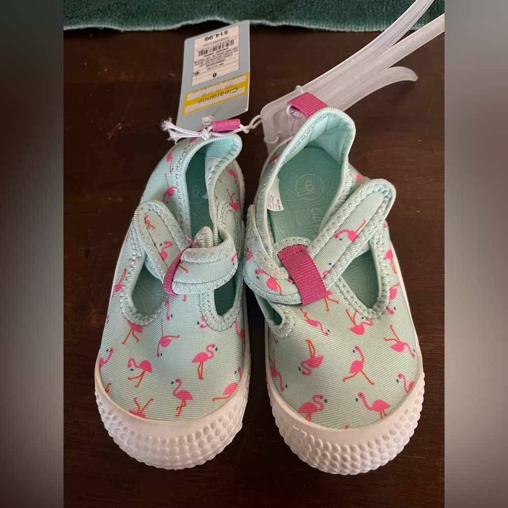 Cat & Jack Green Flamingo Toddler Girl Water Shoes Size 6